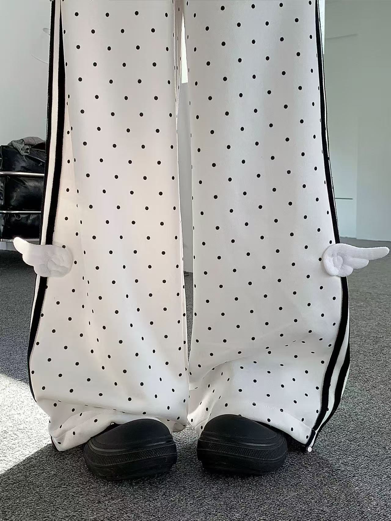 Polka Dot Stripe Wing Sweatpants   OL2242