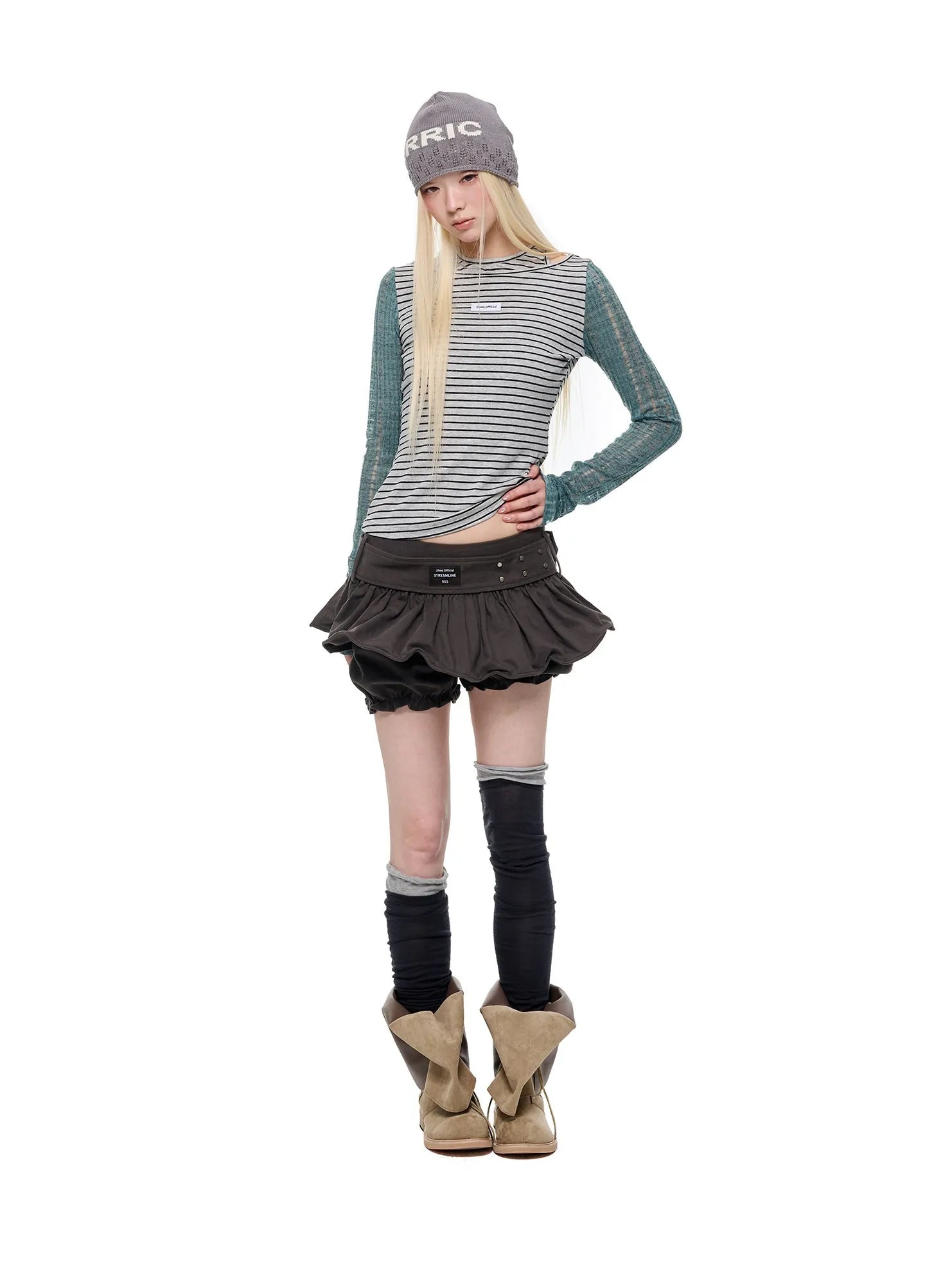 Contrast Stripe Cutout Shoulder T Shirt OL2380