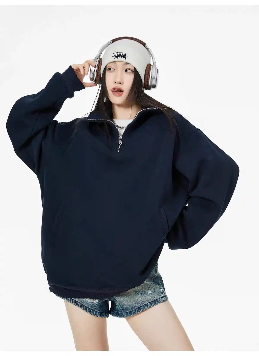 Half-Zip Stand Collar Sweatshirt with Relaxed Fit OL1991