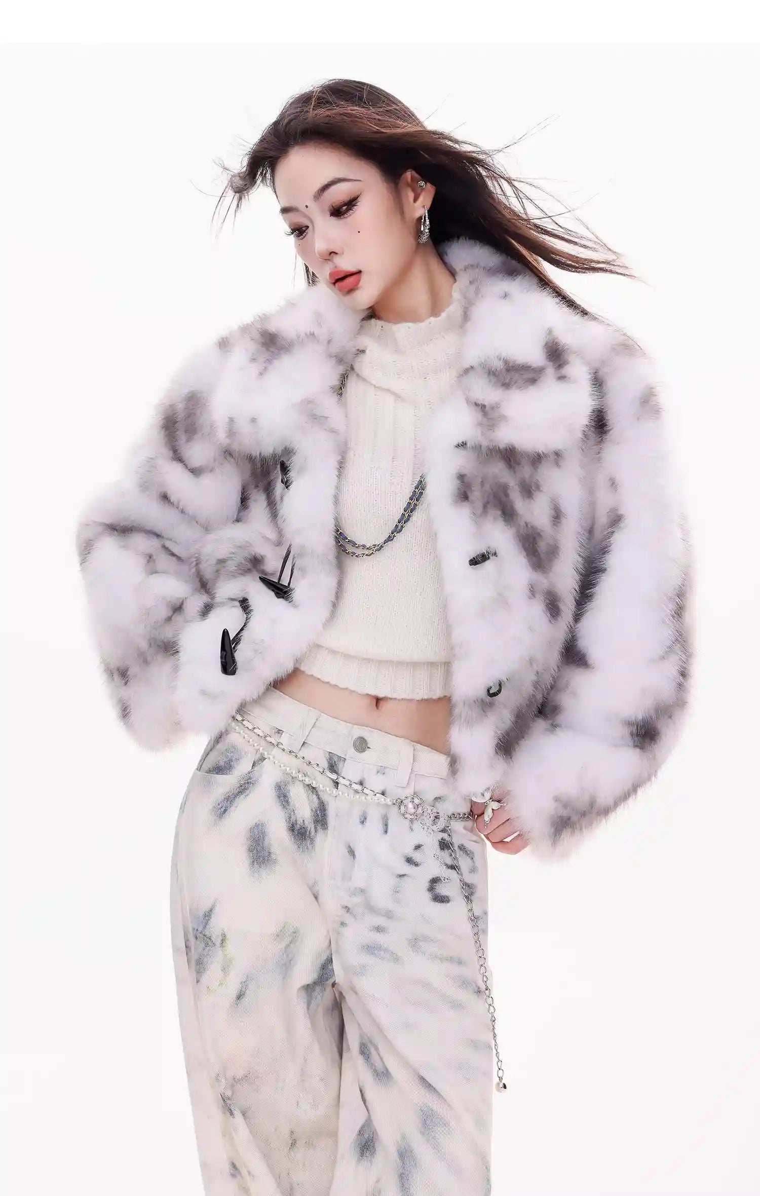 Plush Faux Fur Knit Jacket in Soft Grey   OL1990