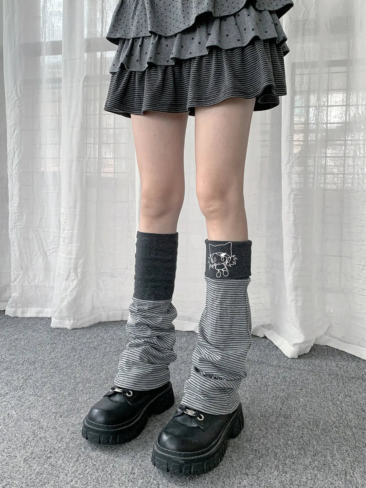 Cartoon Stripe Leg Warmers oliviroa オリヴィオラ