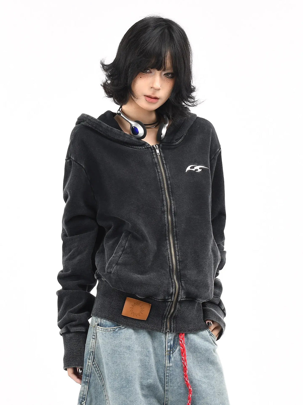 Washed Cropped Zip Hoodie   oliviroa オリヴィオラ