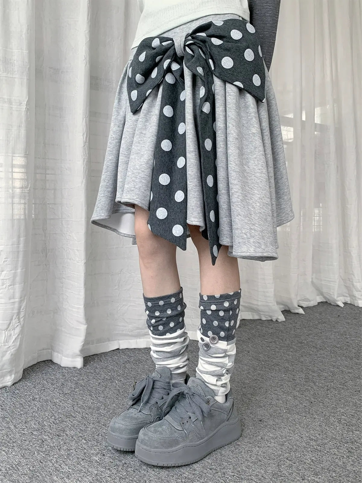 Polka Dot Stripe Leg Warmers oliviroa オリヴィオラ