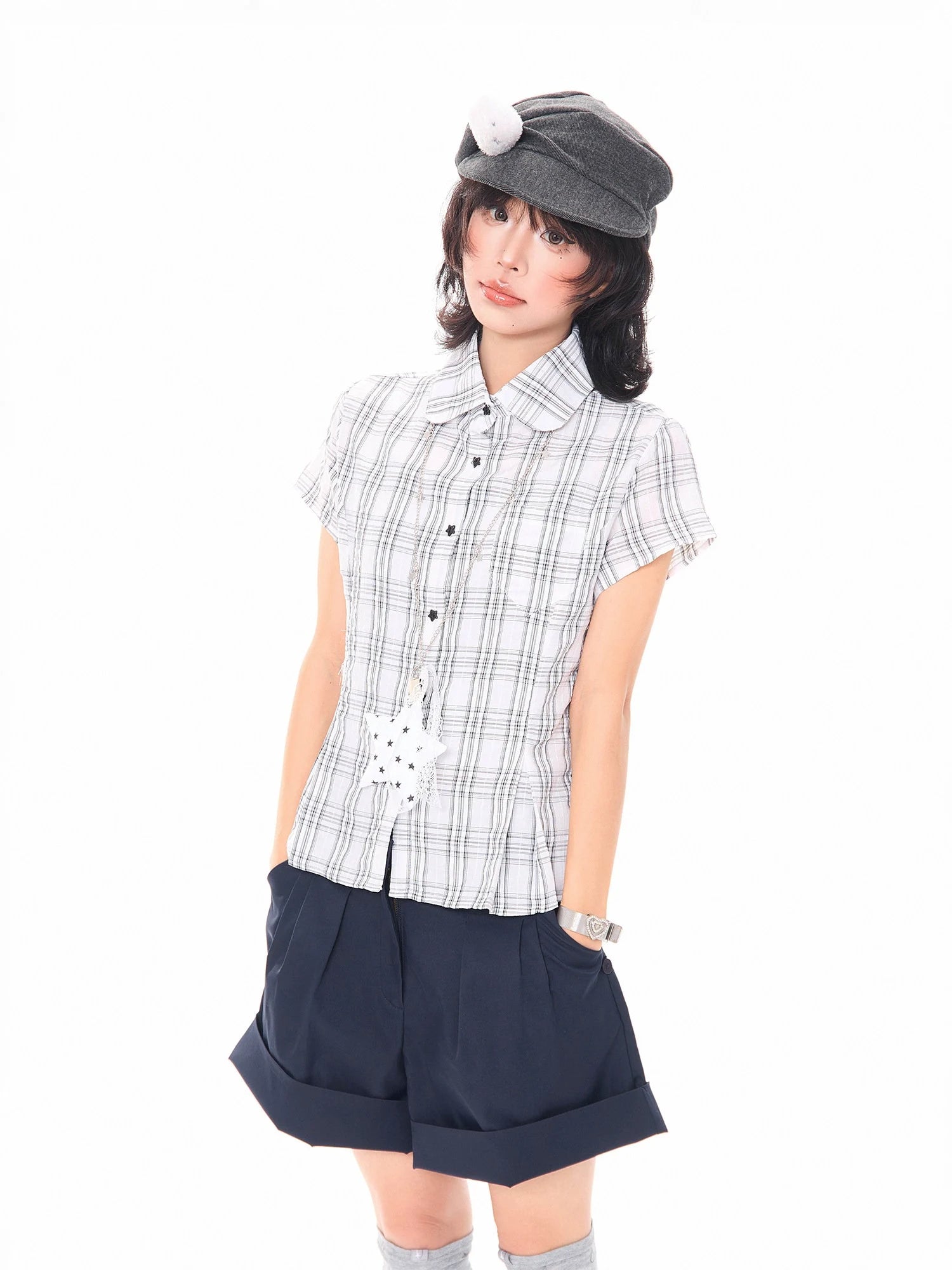 Star Charm Plaid Cropped Slim Fit Shirt OL2270