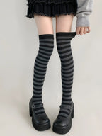 Stripe Color Over Knee Socks oliviroa オリヴィオラ