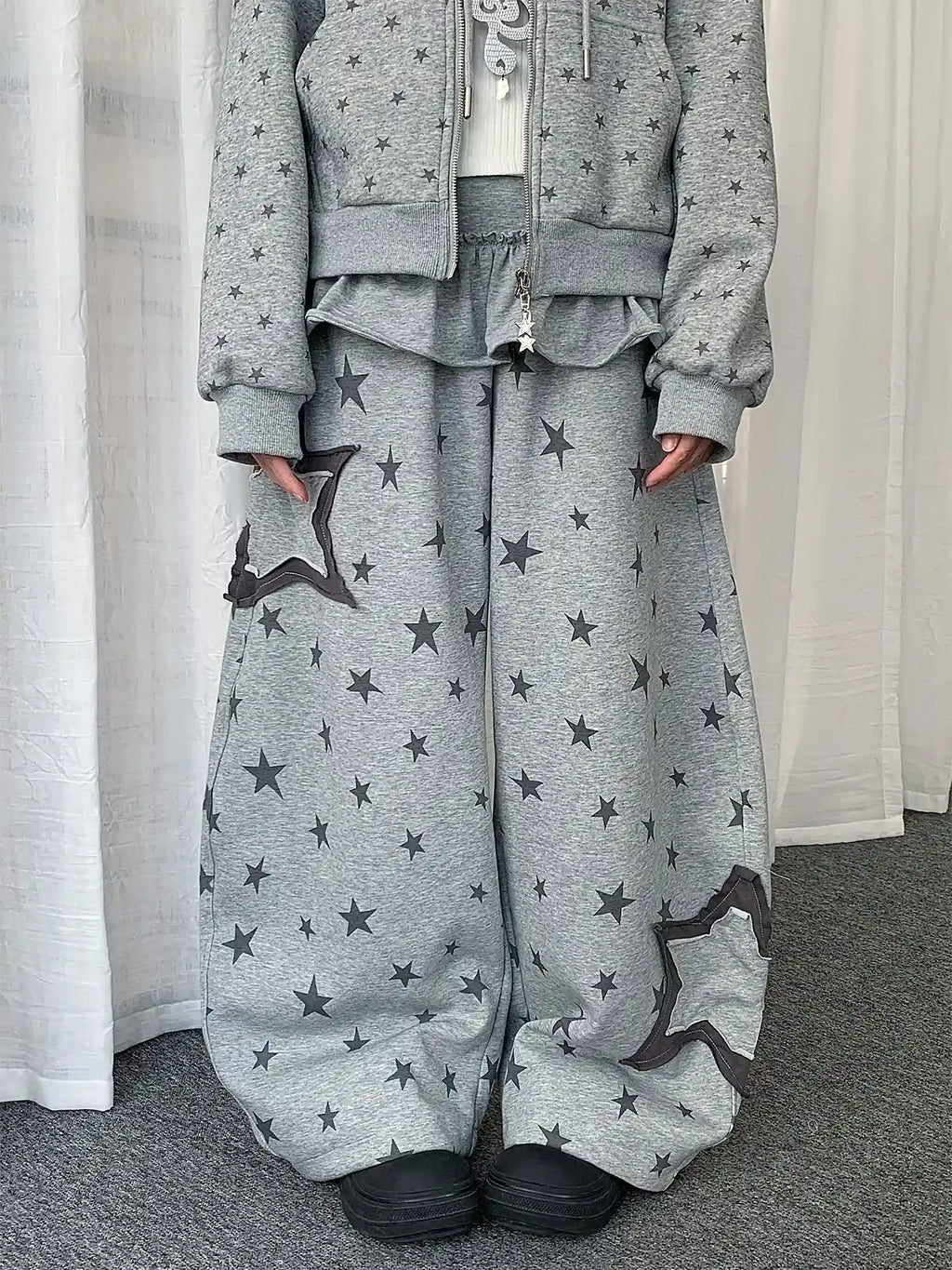Y2K Star Layered Curved Sweatpants   oliviroa オリヴィオラ