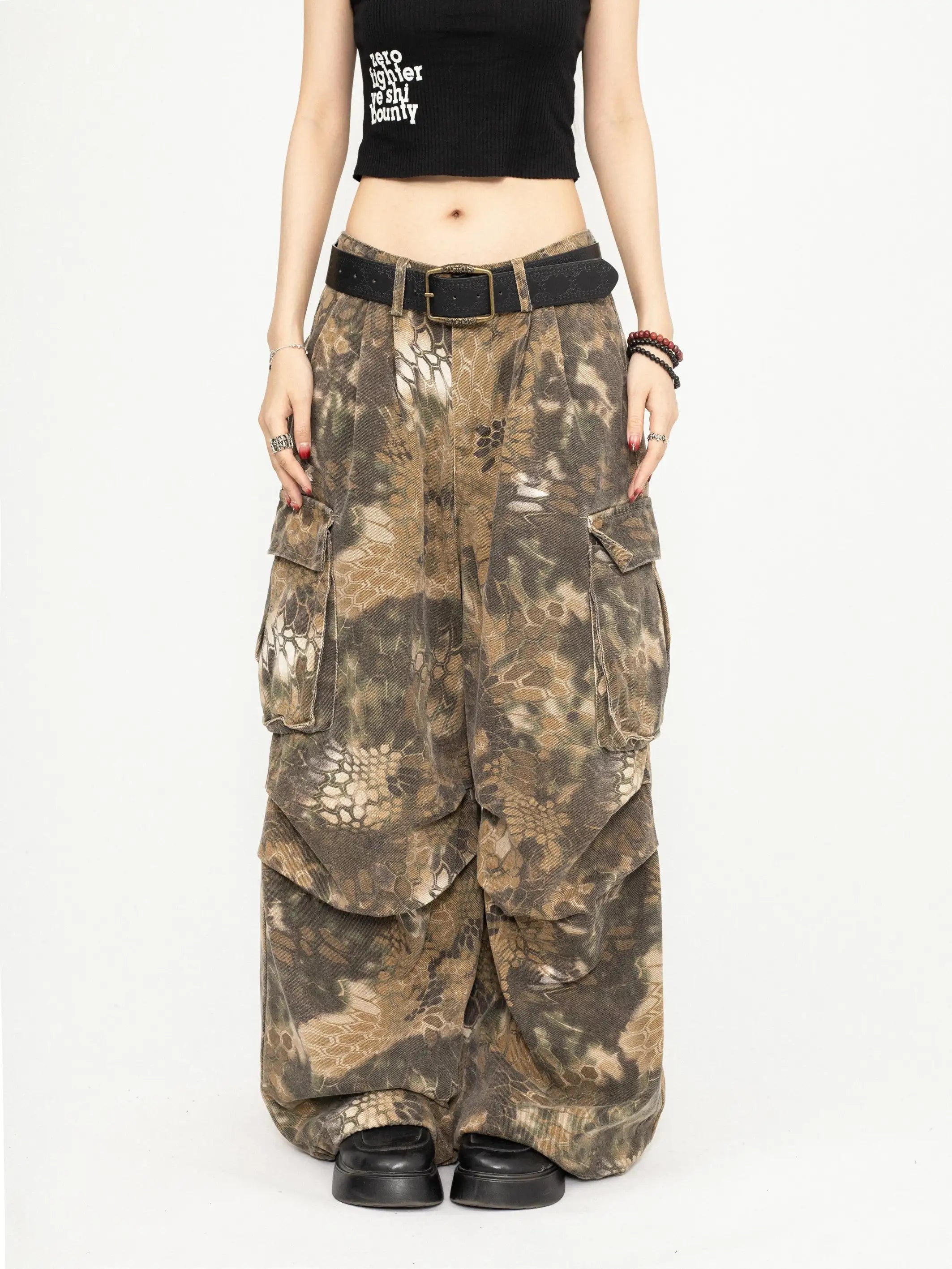 ヘビ柄カモカーゴパンツ