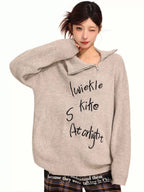 グレー刺繍ハイネックジップニット