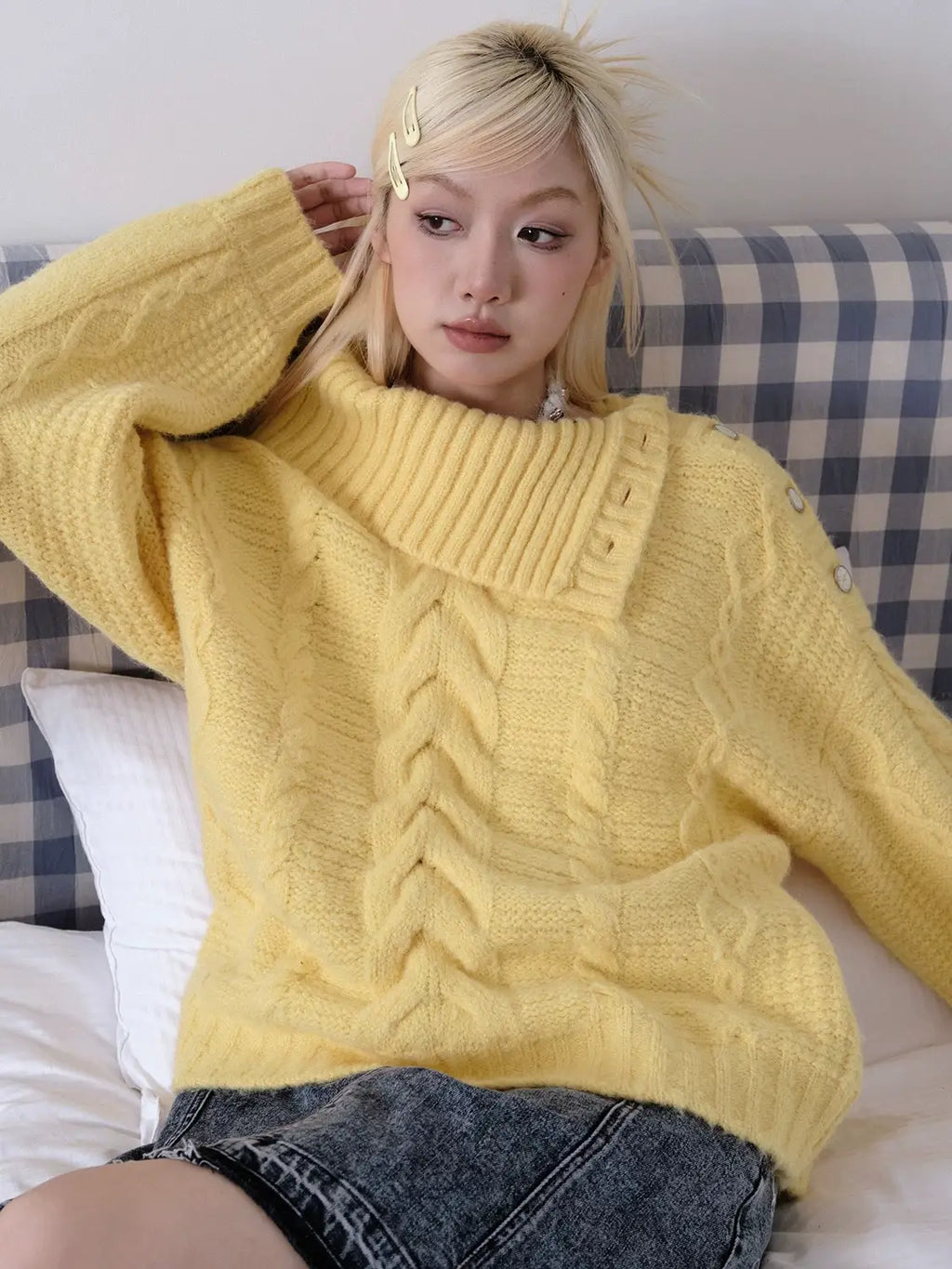 抜け感シルエットのモヘアウールニット