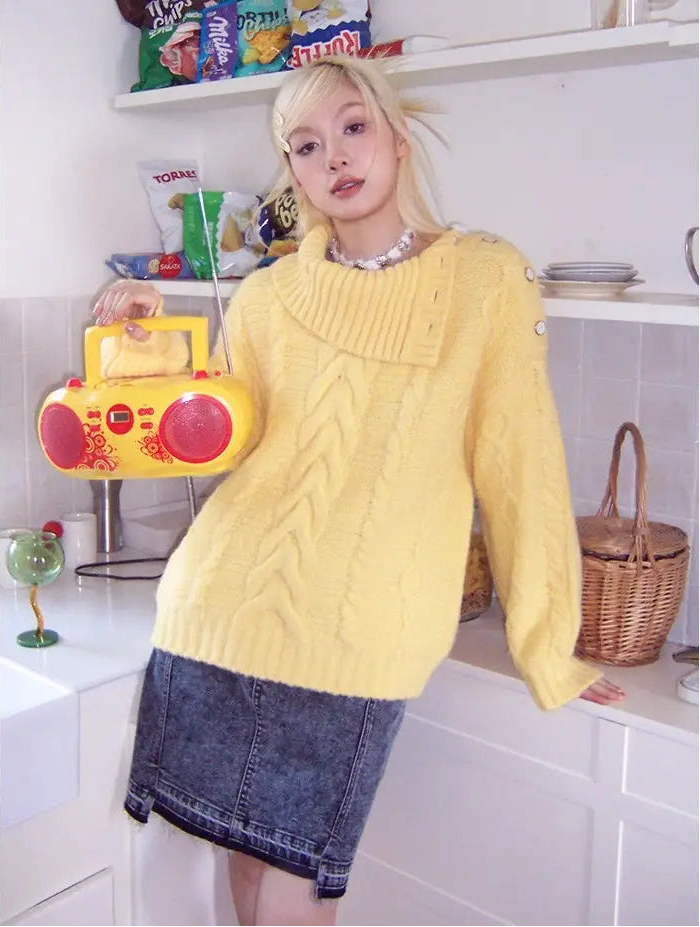 抜け感シルエットのモヘアウールニット