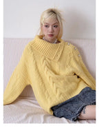 抜け感シルエットのモヘアウールニット