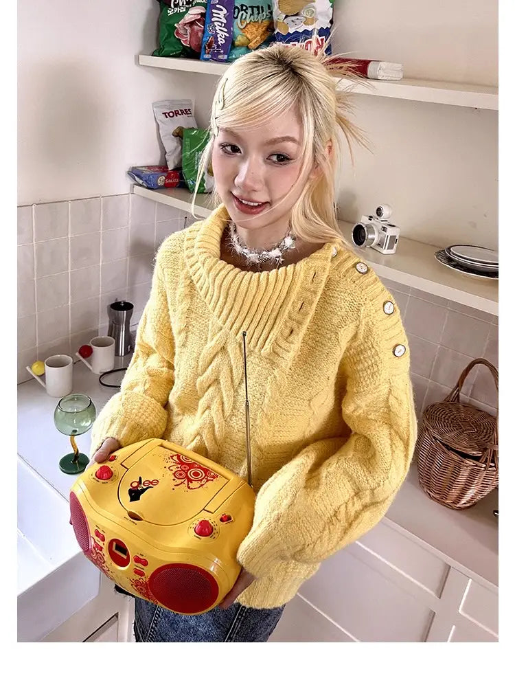 抜け感シルエットのモヘアウールニット