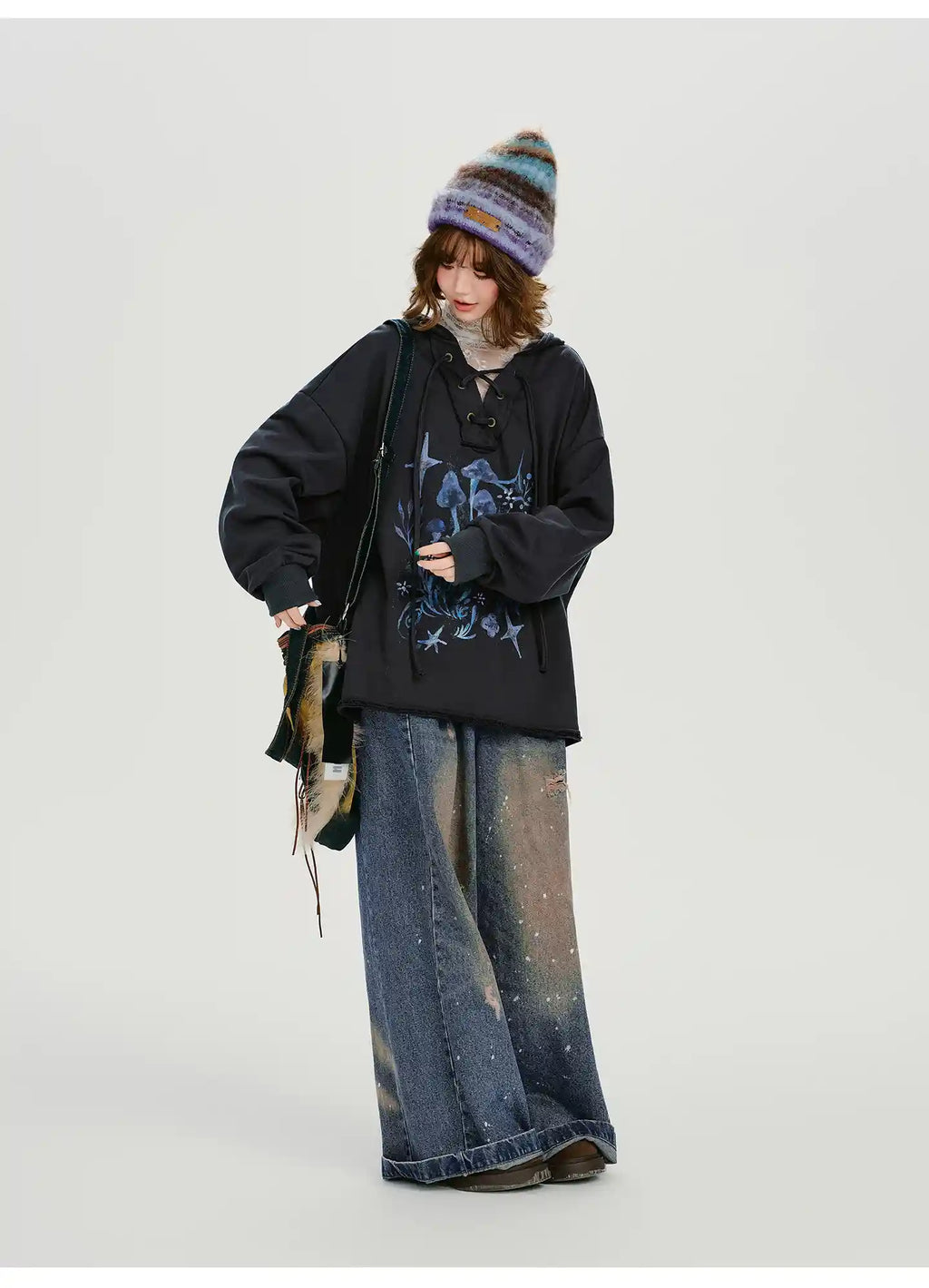 レトロムードのVネックフーディ    OL1892