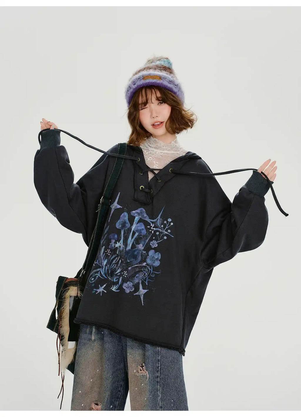 レトロムードのVネックフーディ    OL1892