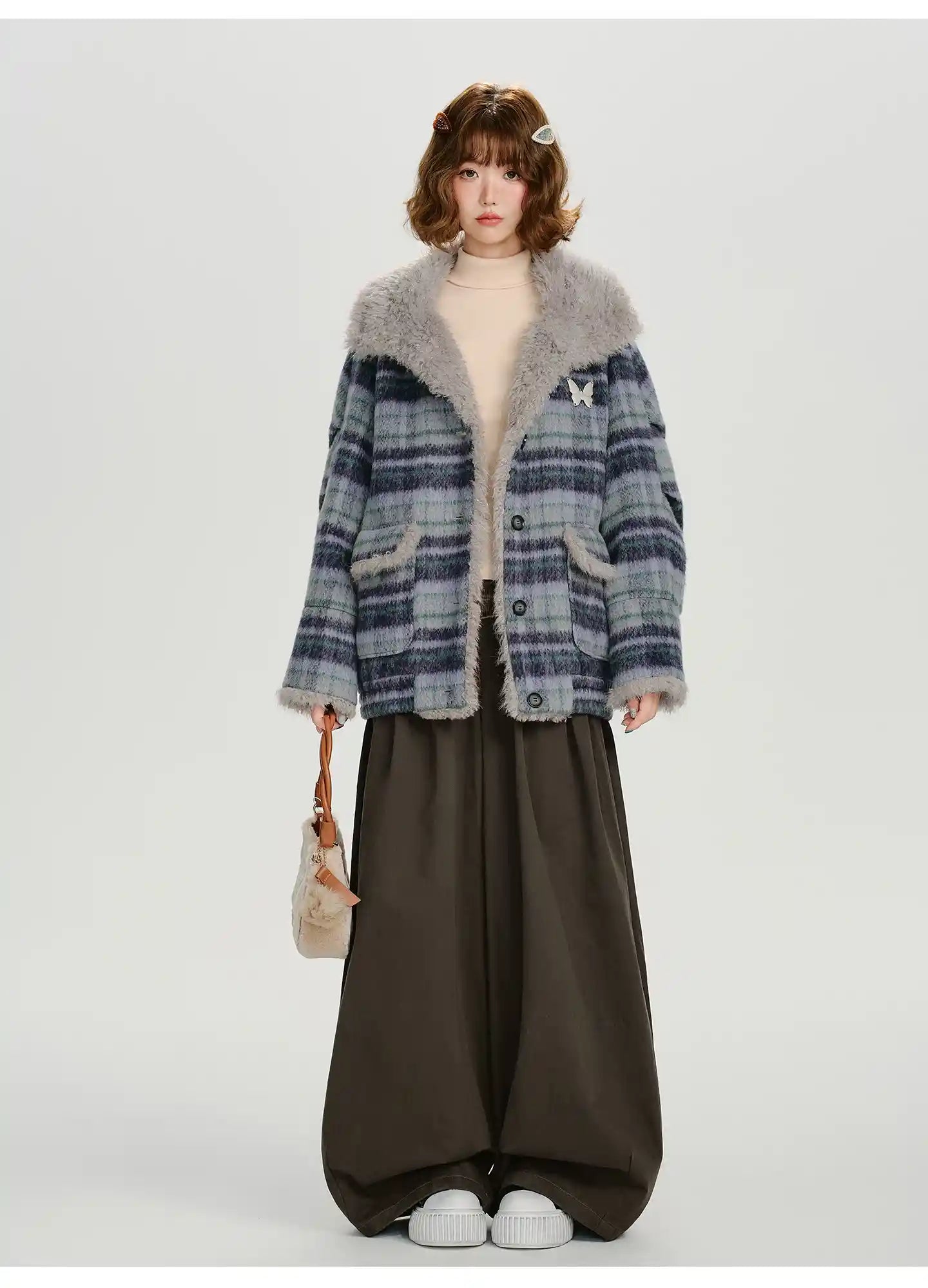 フェイクファー付きチェックコート    OL1894