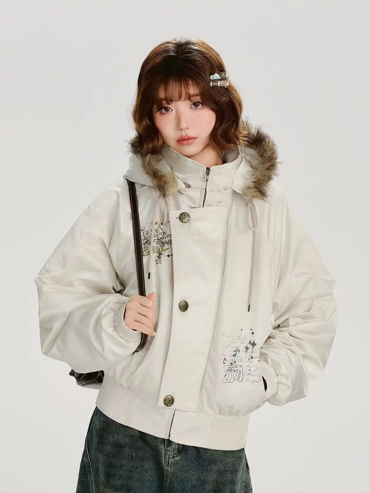 ホワイトショートダウン ファーフード付き    OL1900