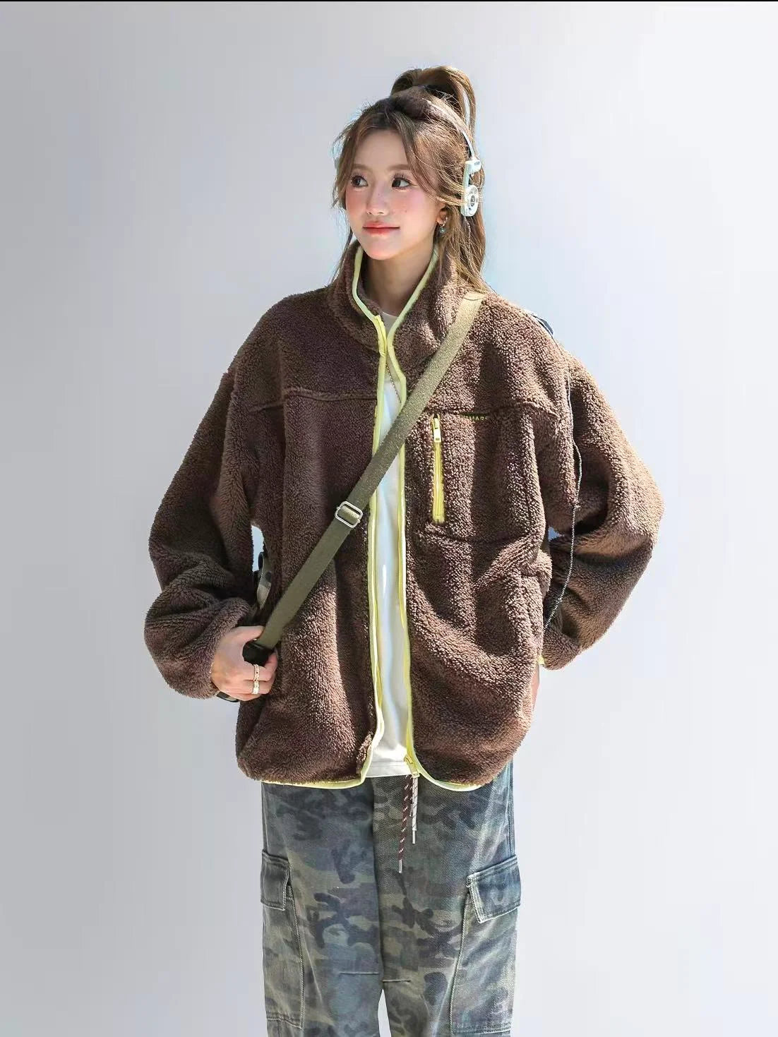 Stand Collar Contrast Fleece Jacket   OL1916