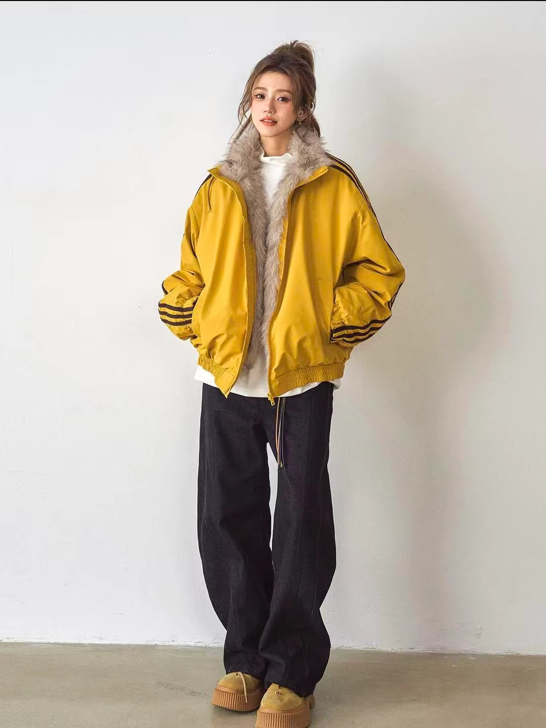 Fur Trim Triple-Stripe Padded Jacket    OL1917