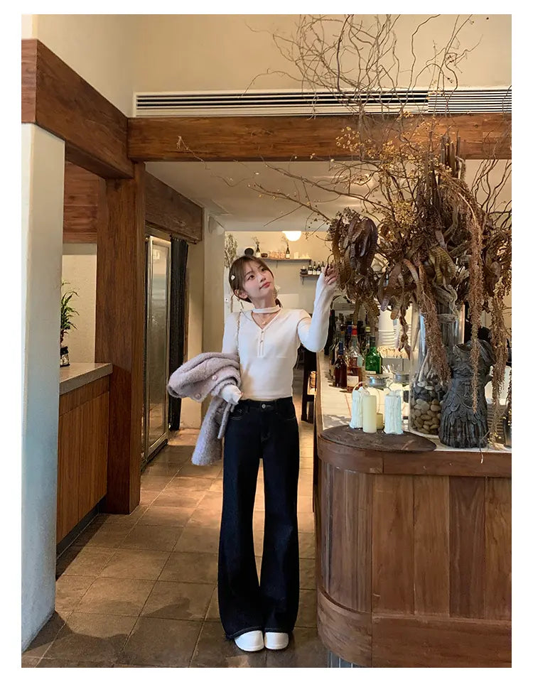 Relaxed Halter V-Neck Knit    OL1921