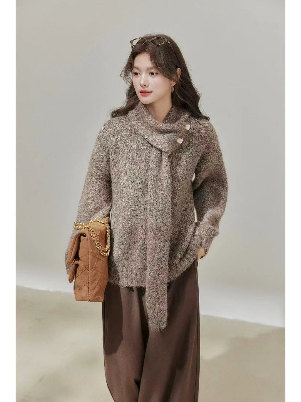 Soft V-Neck Knit with Scarf    OL1929