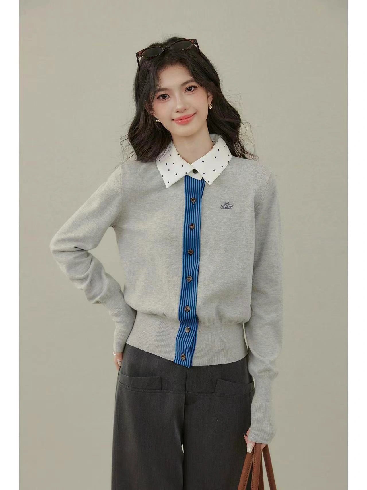 Colorblock Embroidered Knit Cardigan    OL1935