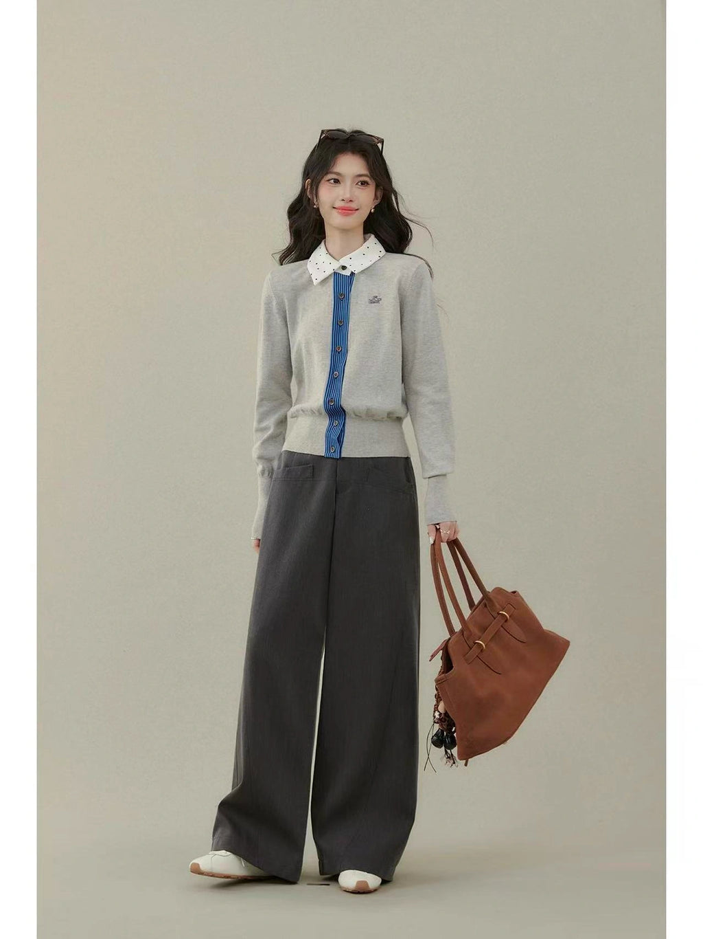 Colorblock Embroidered Knit Cardigan    OL1935