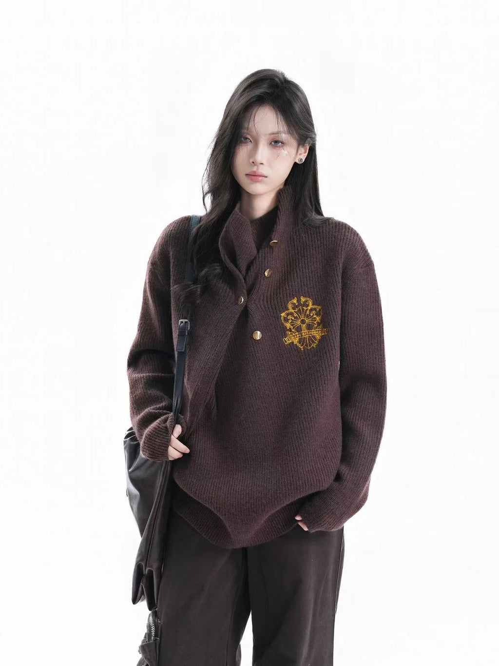 Embroidered Ruched Turtleneck Knit Top    OL1942