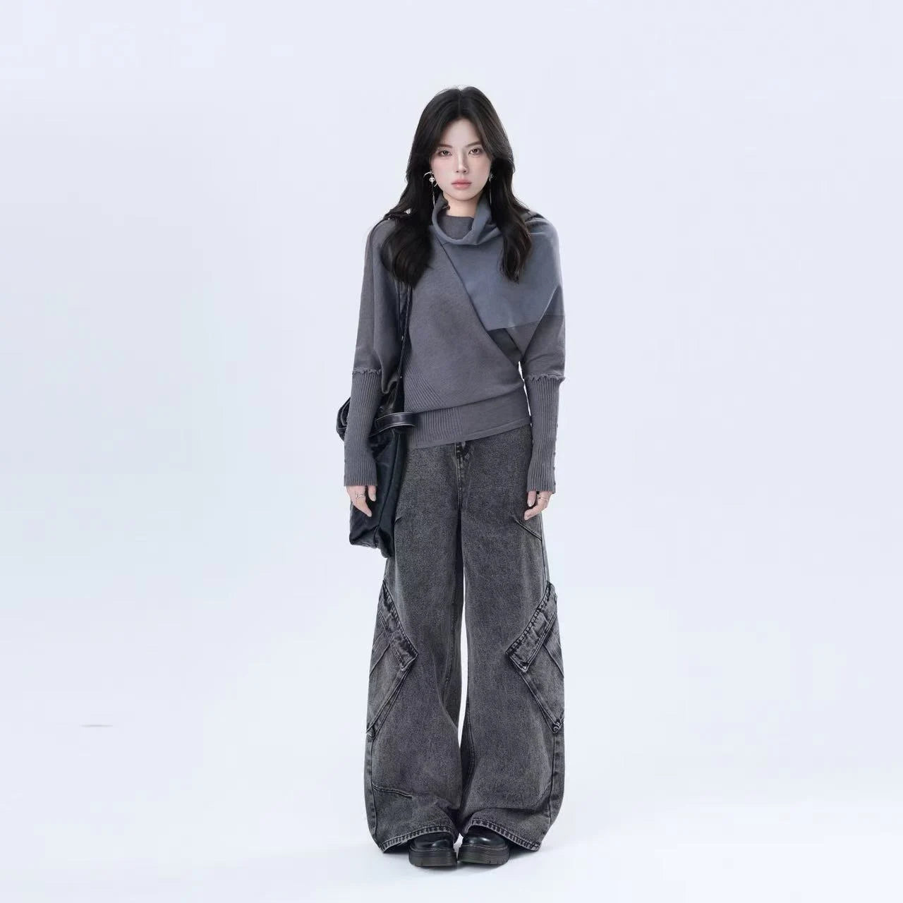 Sleek Patchwork Mockneck Knit Top    OL1951