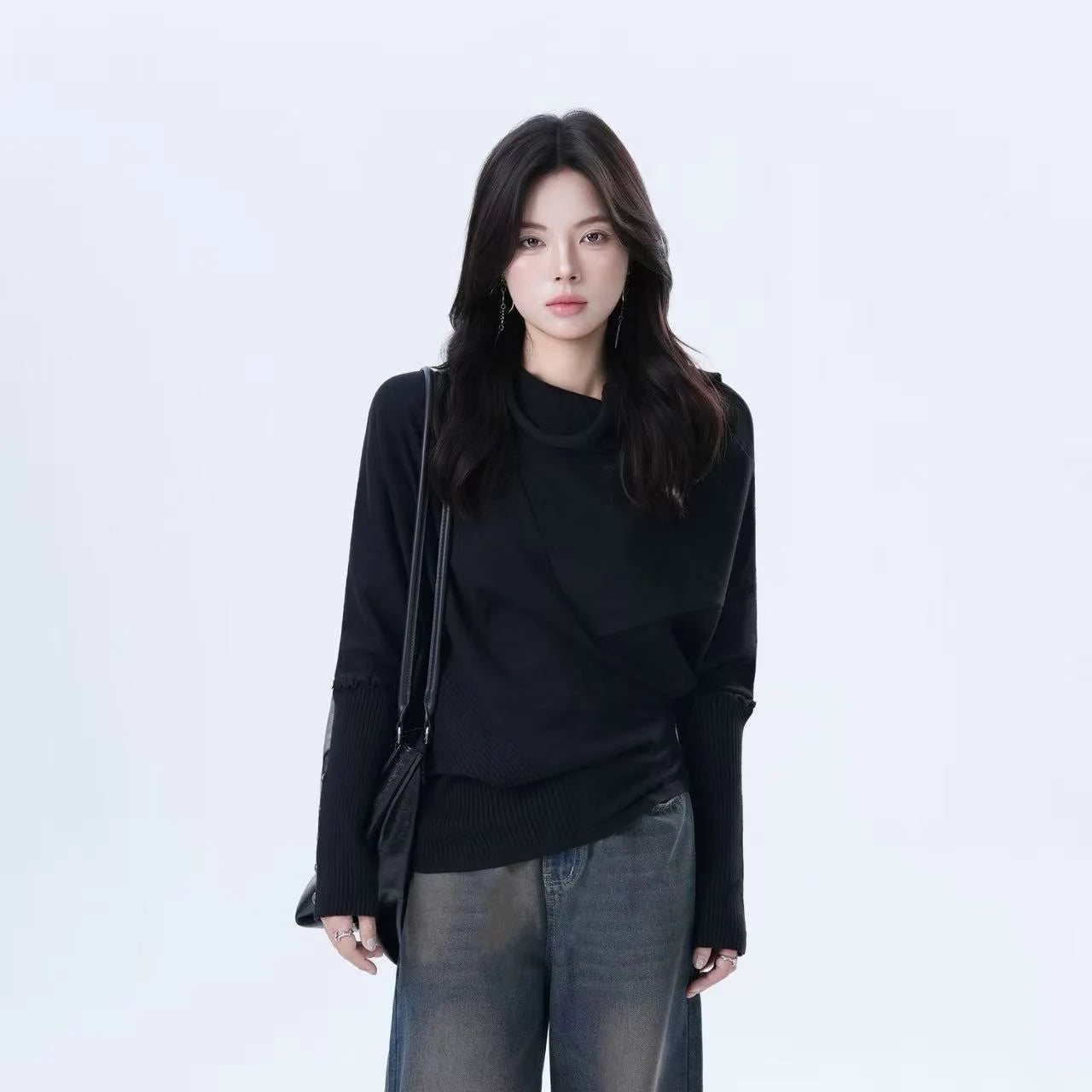 Sleek Patchwork Mockneck Knit Top    OL1951