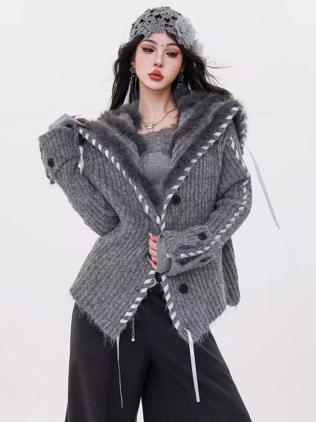 Faux-Fur Collar Knit Cardigan   OL1976