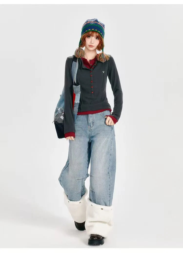 Dual-Layer Knit Top with Contrast Detail   OL1984