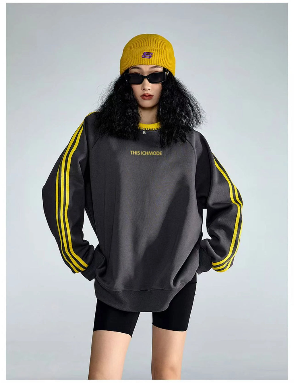 Vintage Stripe Relaxed Sweatshirt   OL1985