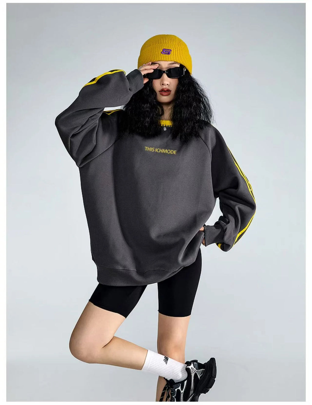 Vintage Stripe Relaxed Sweatshirt   OL1985