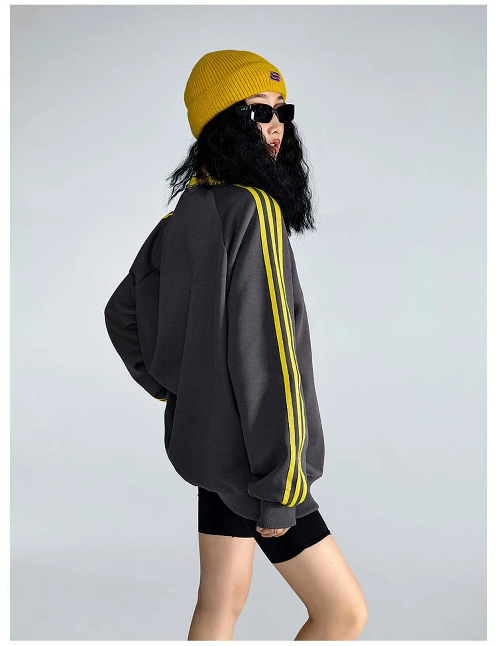 Vintage Stripe Relaxed Sweatshirt   OL1985