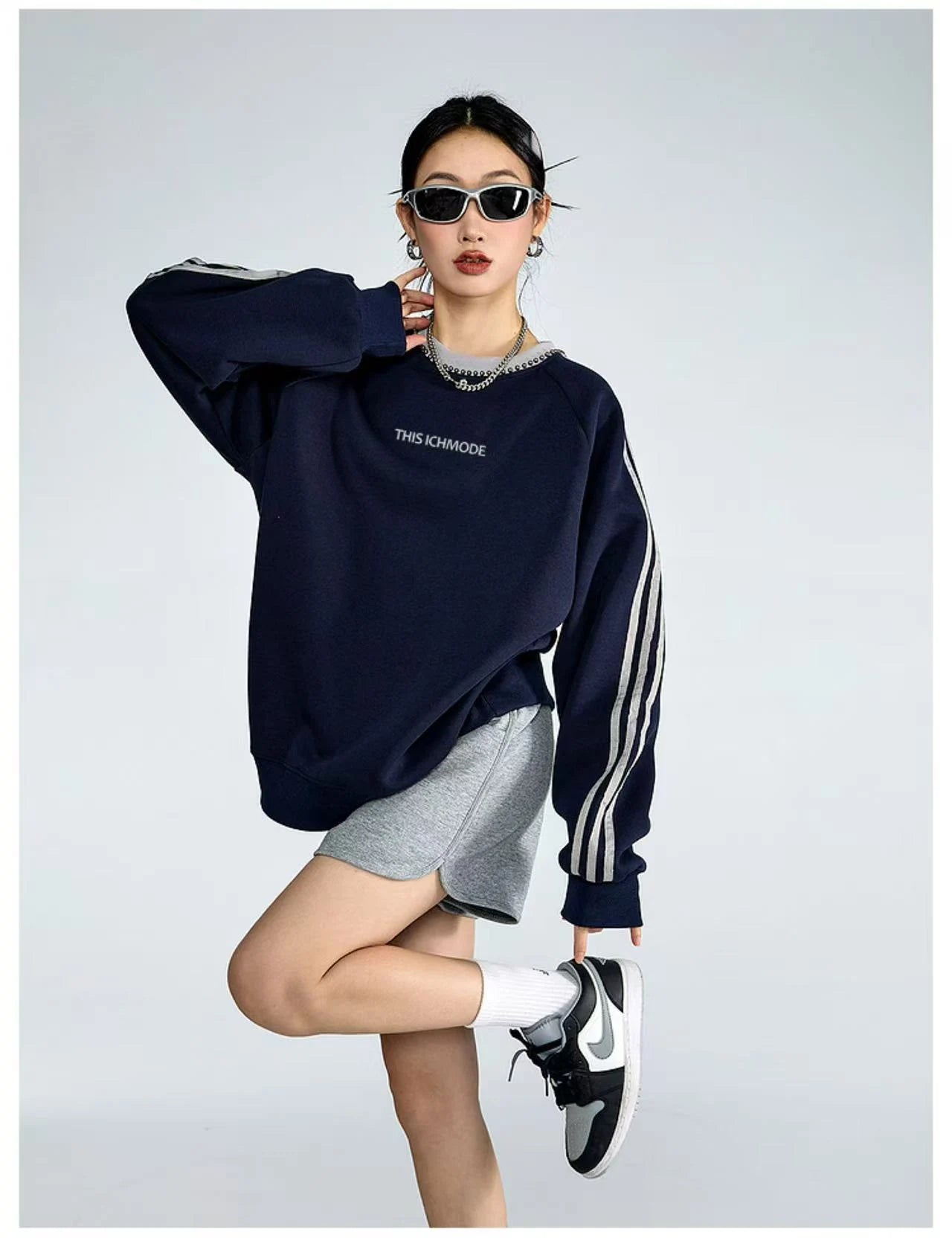 Vintage Stripe Relaxed Sweatshirt   OL1985