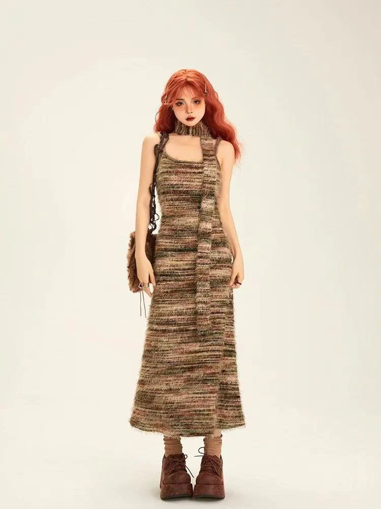 Striped Knit Bodycon Dress with Contrast Design   OL2001