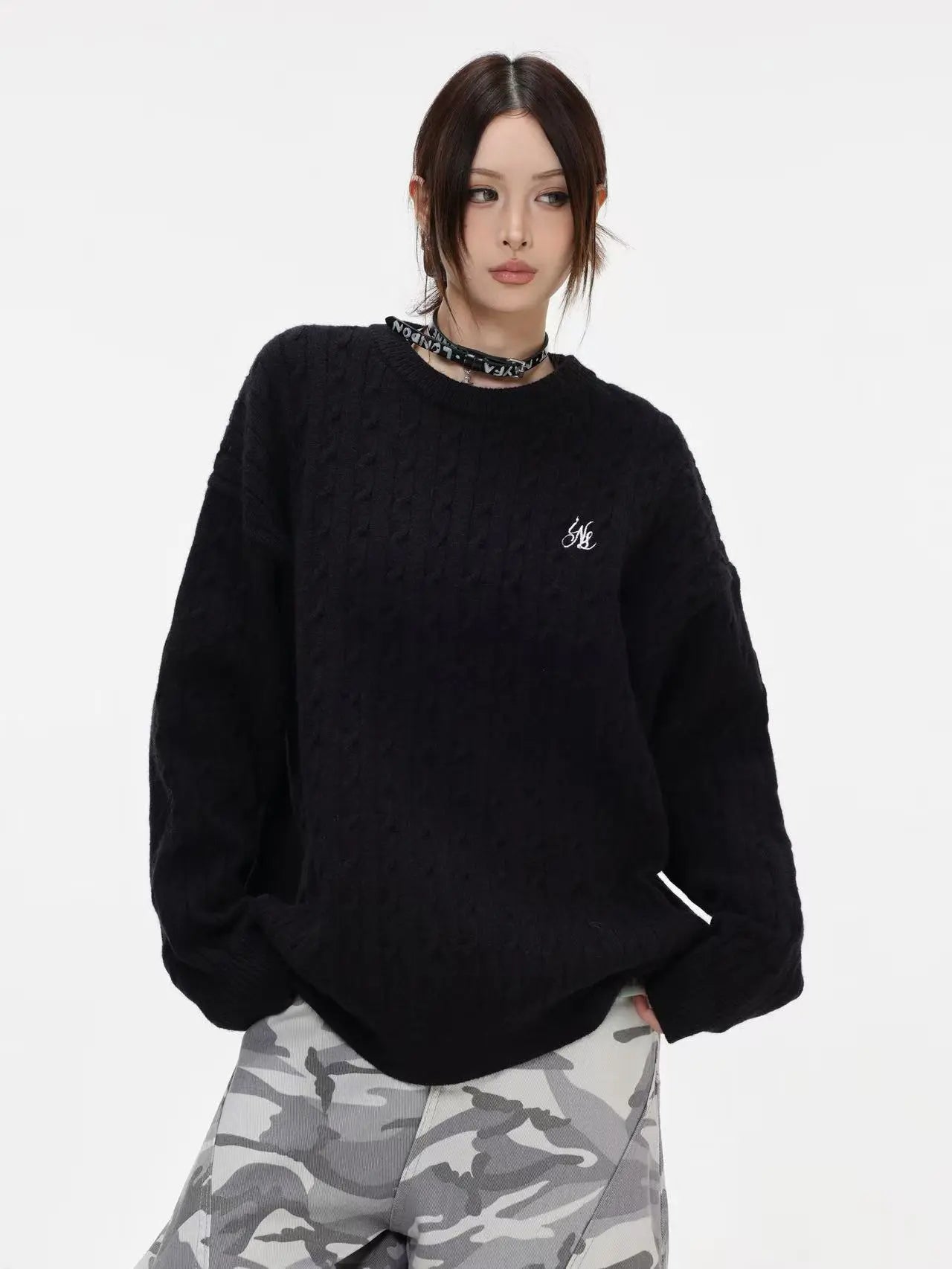 Vintage Cable Knit Relaxed Sweater   oliviora