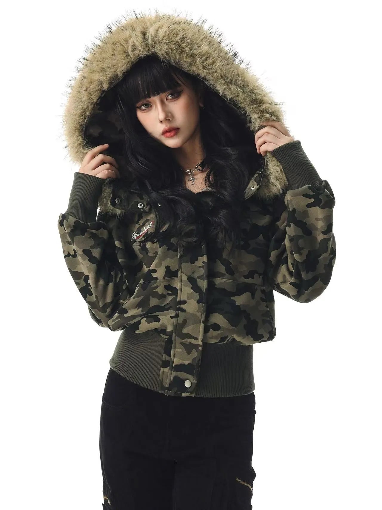 Retro Camouflage Hooded Short Jacket   OL2112