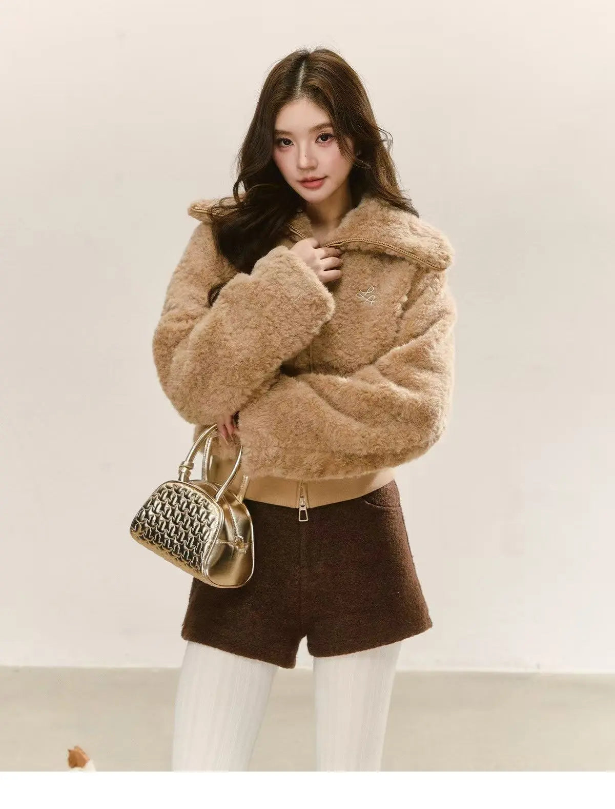 Structured Faux Fur Collar Short Jacket   oliviroa オリヴィオラ