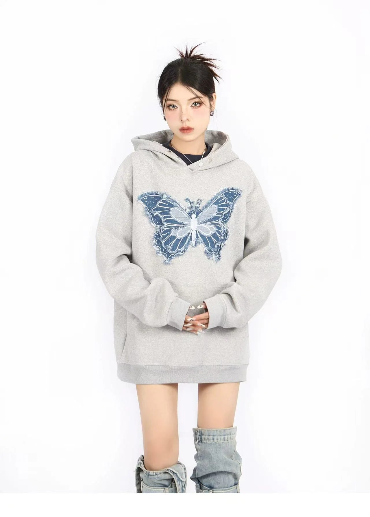 Embroidered Butterfly Heavyweight Hoodie   oliviroa オリヴィオラ