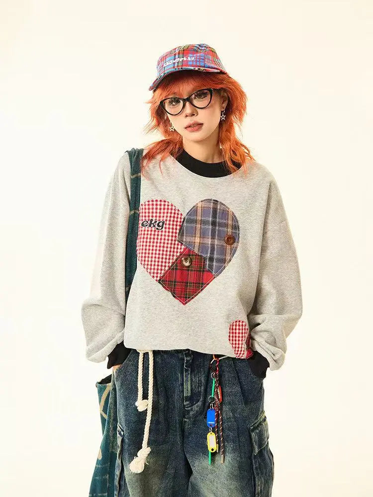 Vintage Plaid Heart Patch Oversized Sweatshirt   oliviroa オリヴィオラ