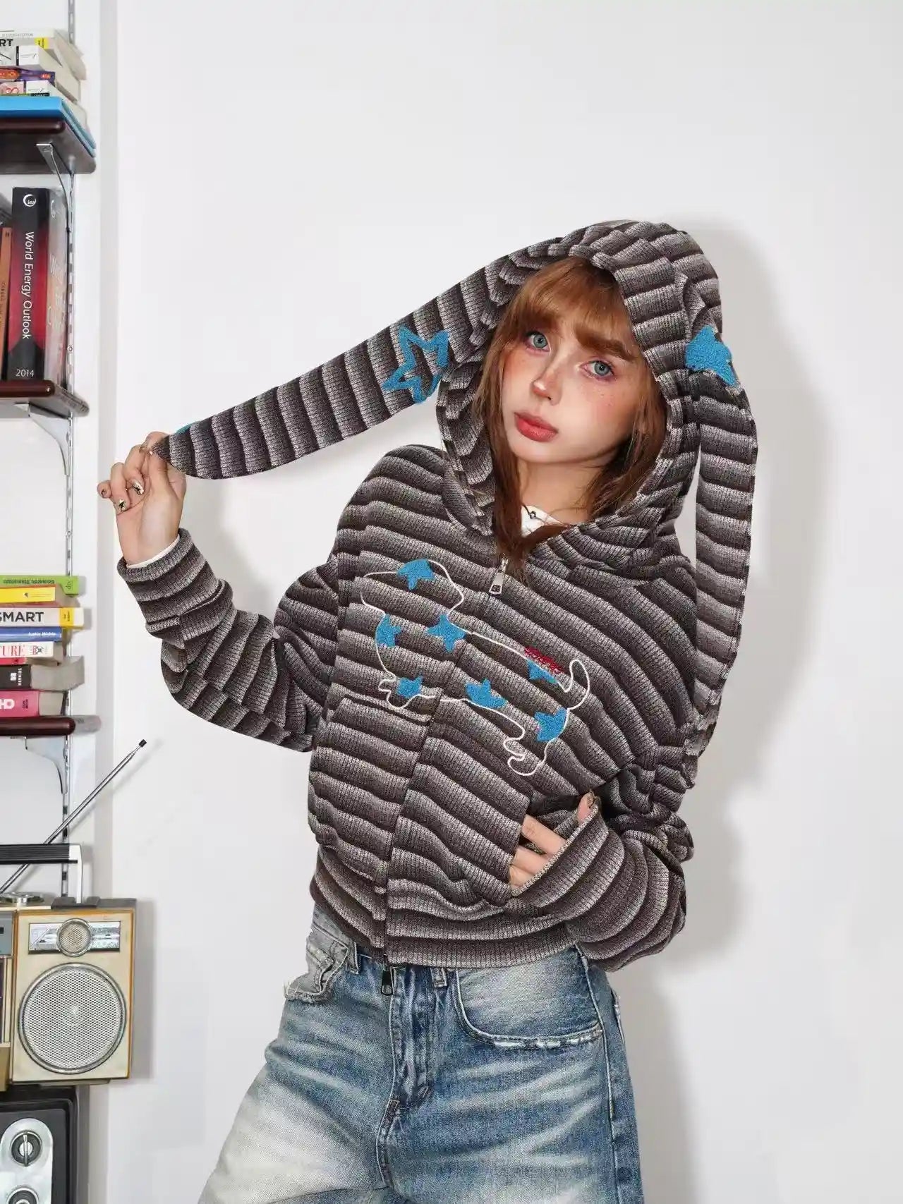 Vintage Stripe Bunny Ear Cropped Hoodie   OL2205