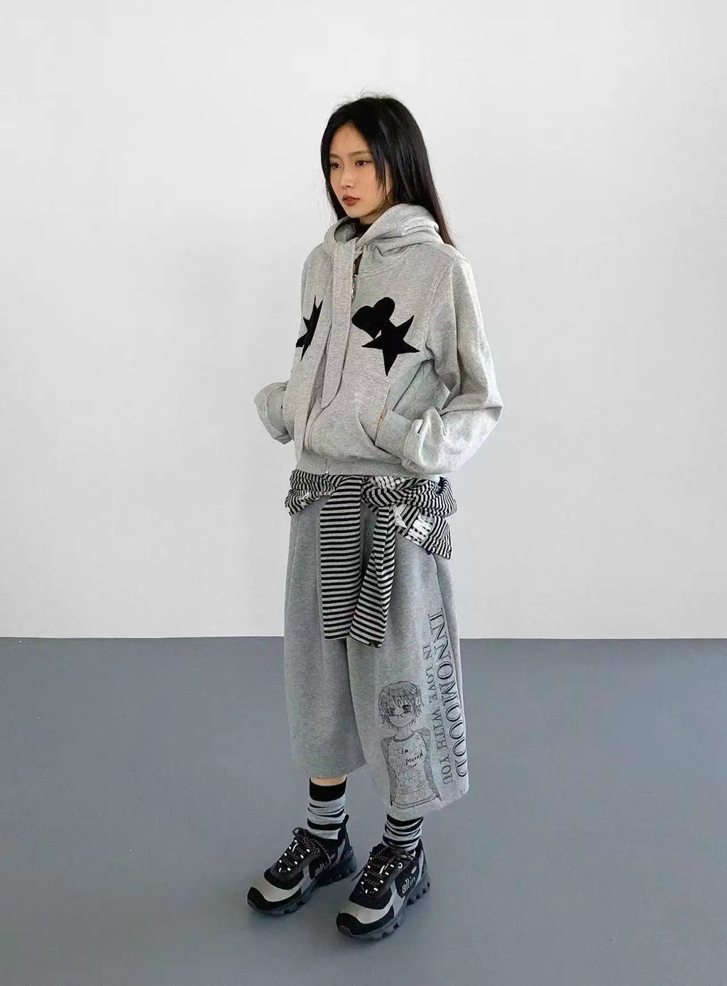 Geometric Patch Tie Hooded Cropped Top OL2211