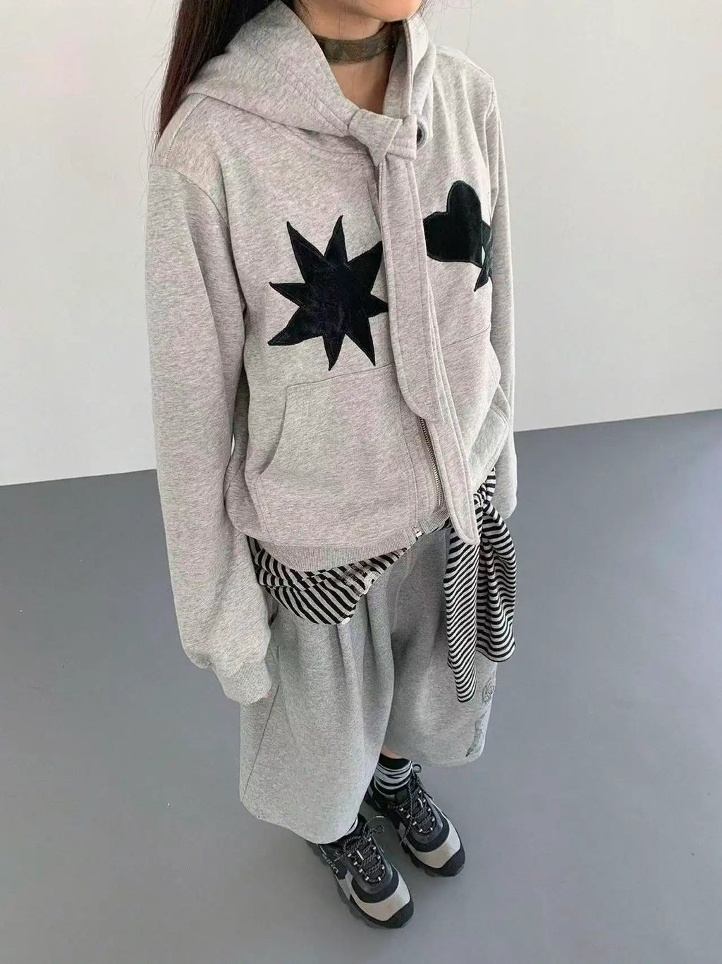 Geometric Patch Tie Hooded Cropped Top OL2211