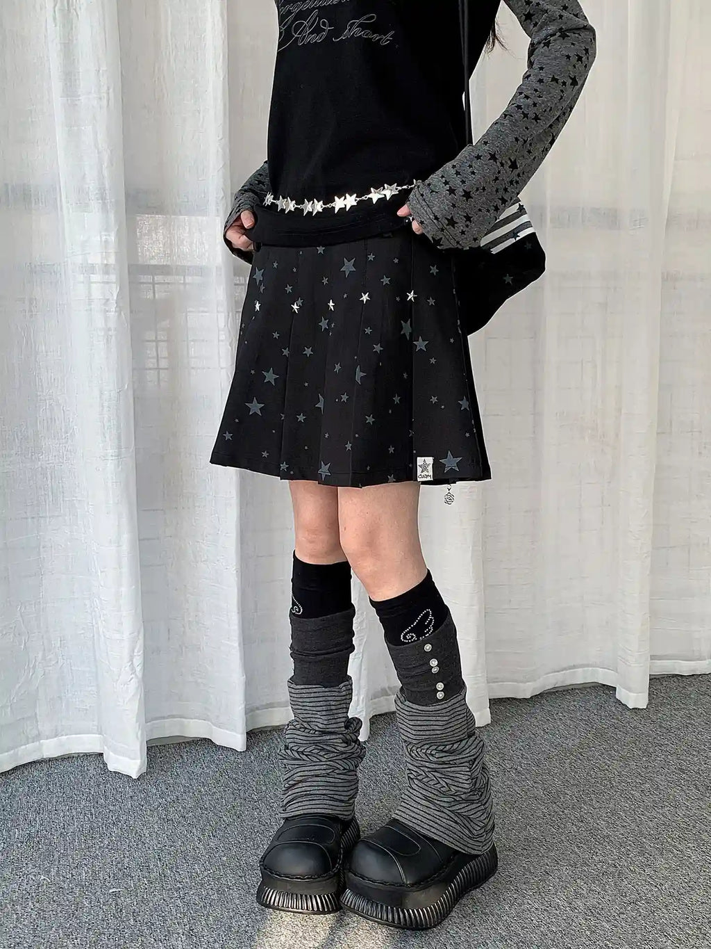 Y2K Star Print Pleated Skirt   oliviroa オリヴィオラ