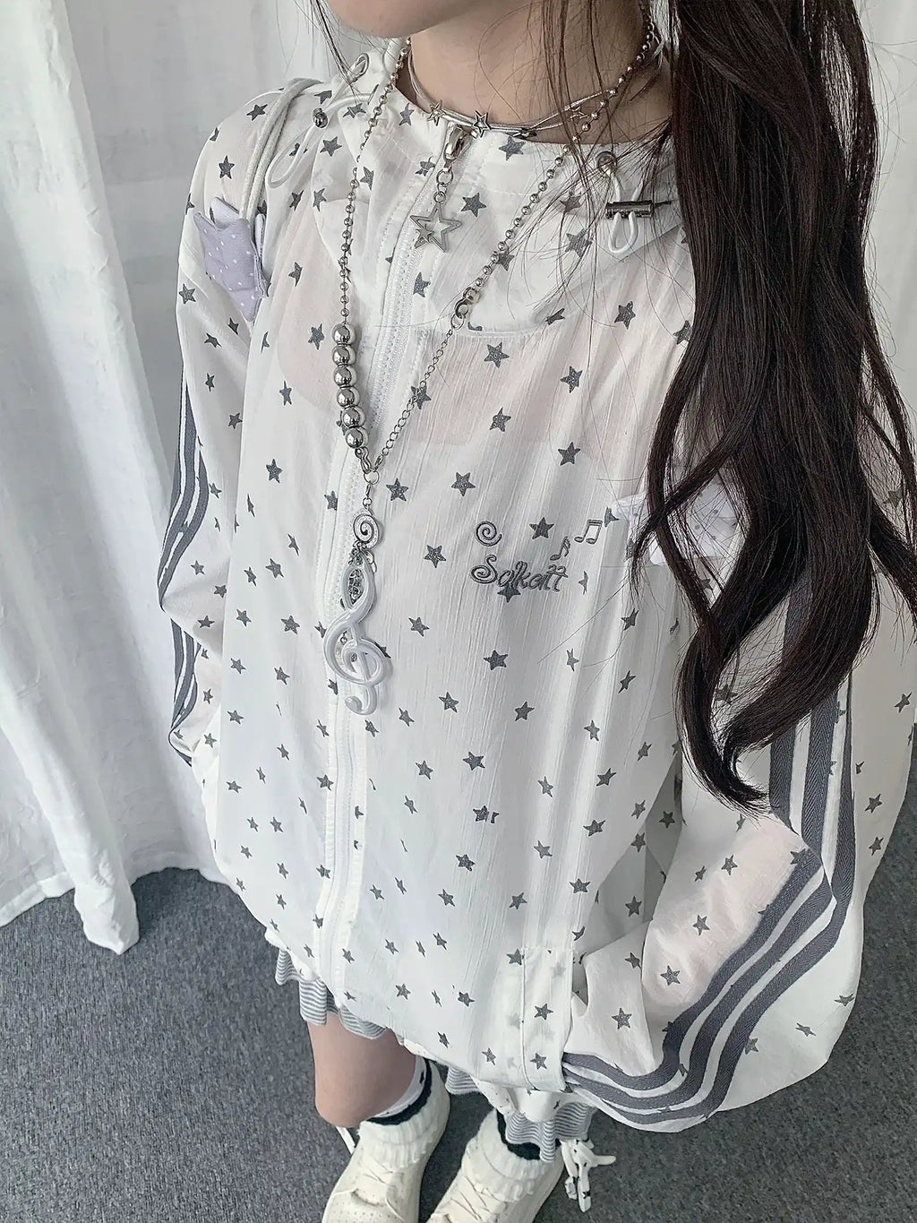 Star Print Hooded Sun Jacket oliviroa オリヴィオラ