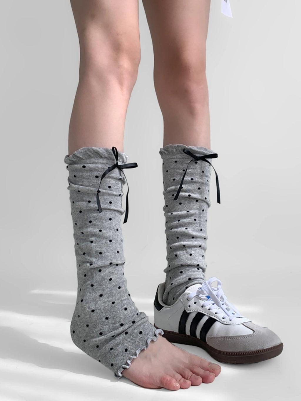 Polka Dot Lace Leg Warmers oliviroa オリヴィオラ