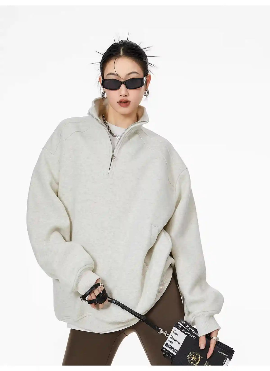 Half-Zip Stand Collar Sweatshirt with Relaxed Fit OL1991