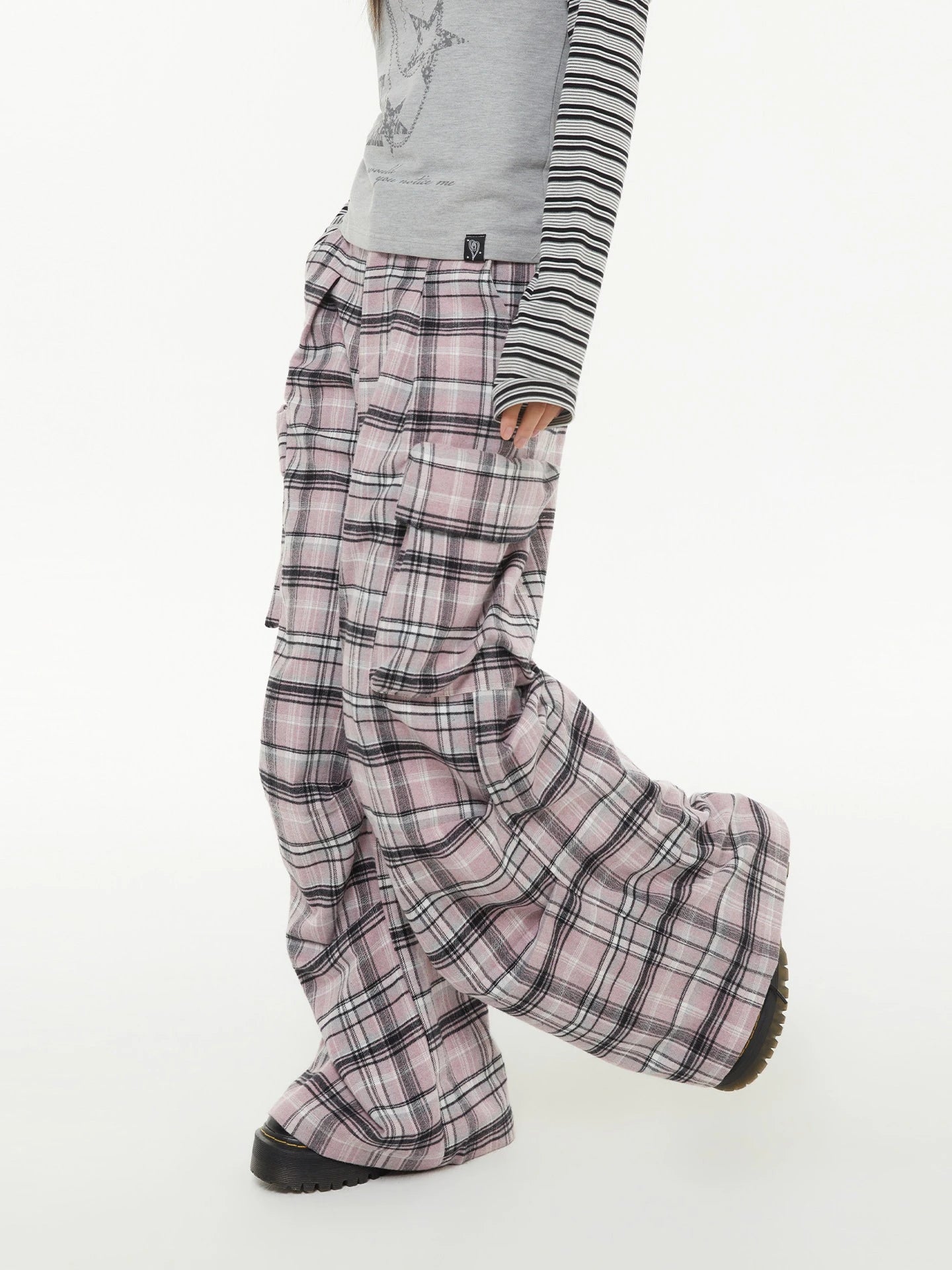 Pink Plaid Wide-Leg Cargo Pants oliviroa オリヴィオラ
