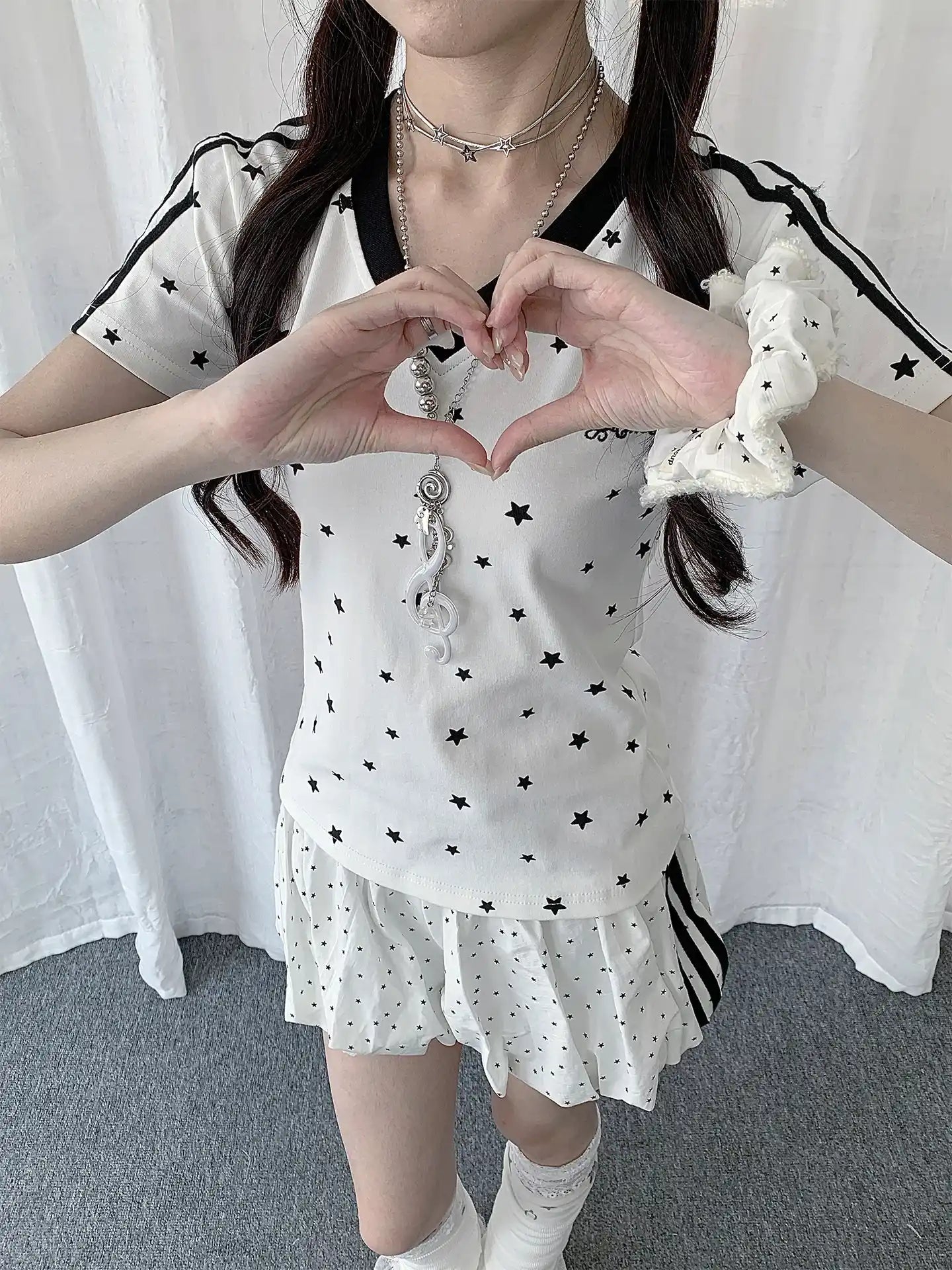 Star Print Angel Wing V Neck T-Shirt OL2291